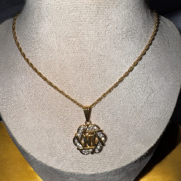 NINA RICCI Rhinestone Necklace hexagon shape EUC - Picture 1 of 6